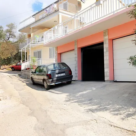 Brna 574a Apartment